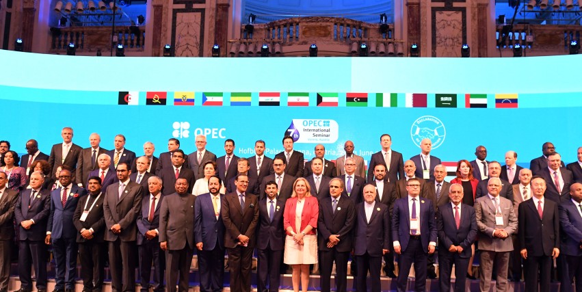 Op-Ed, La Stampa: Surprise oil production cut: how OPEC takes us into the fragmented world